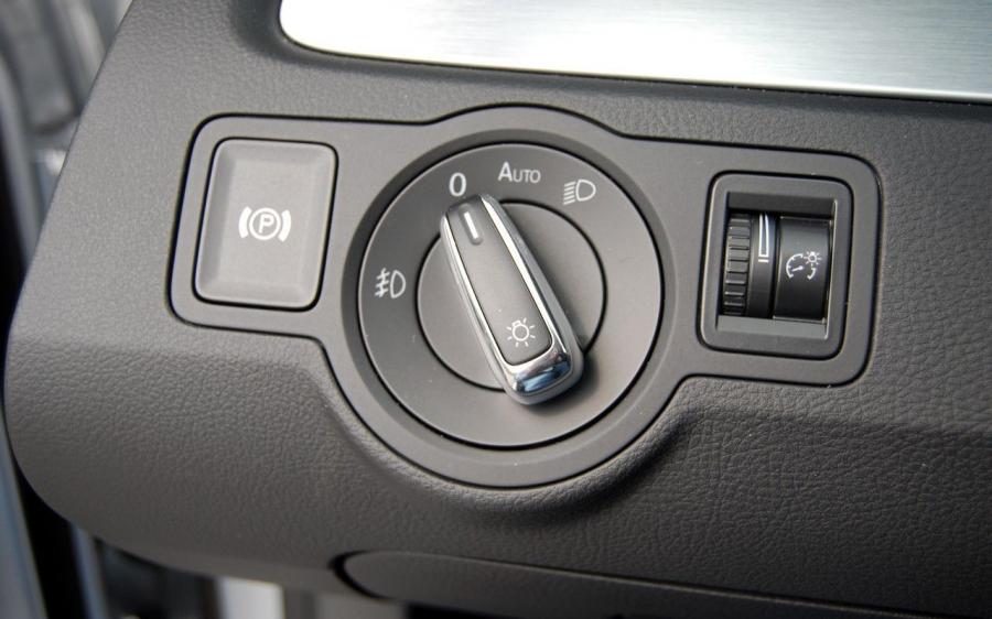  Volkswagen Passat CC 2008 года  (фото 97 из 121)